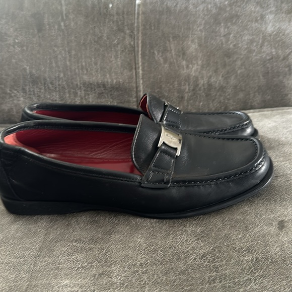 Salvatore Ferragamo leather loafers - Picture 7 of 7